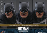 FIRST BATCH - HOT TOYS 1/6 BATMAN THE DARK KNIGHT RETURNS