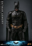 HOT TOYS 1/6 MMS750 BATMAN ARMORY WITH BRUCE WAYNE 2.0