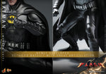 HOT TOYS 1/6 MMS712 BATMAN MODERN SUIT