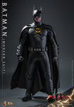 HOT TOYS 1/6 MMS712 BATMAN MODERN SUIT